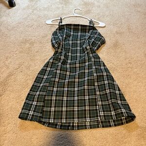 Women’s M Empyre Plaid Mini dress